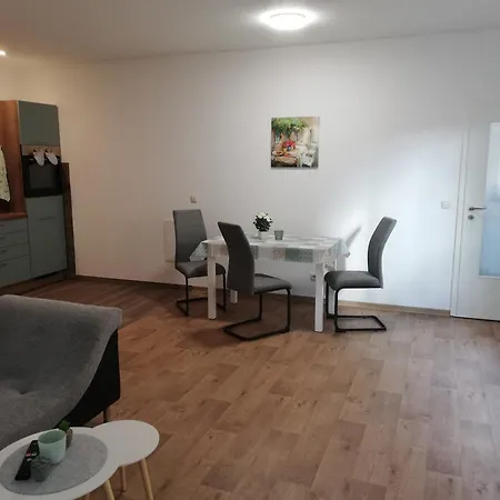 Appartamento Ferienwohnung, Kurzzeit Wohnung, Monteurunterkunft Marlow